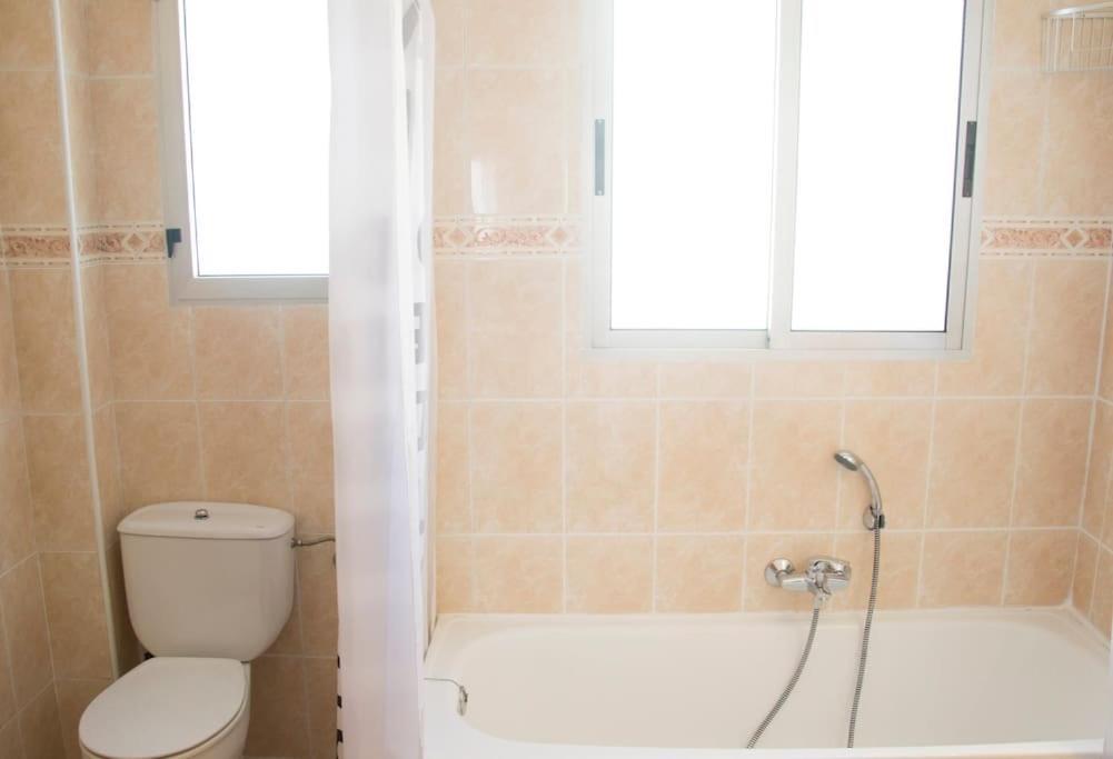Apartamento En El Centro. Ac + Garaje. Apartamento