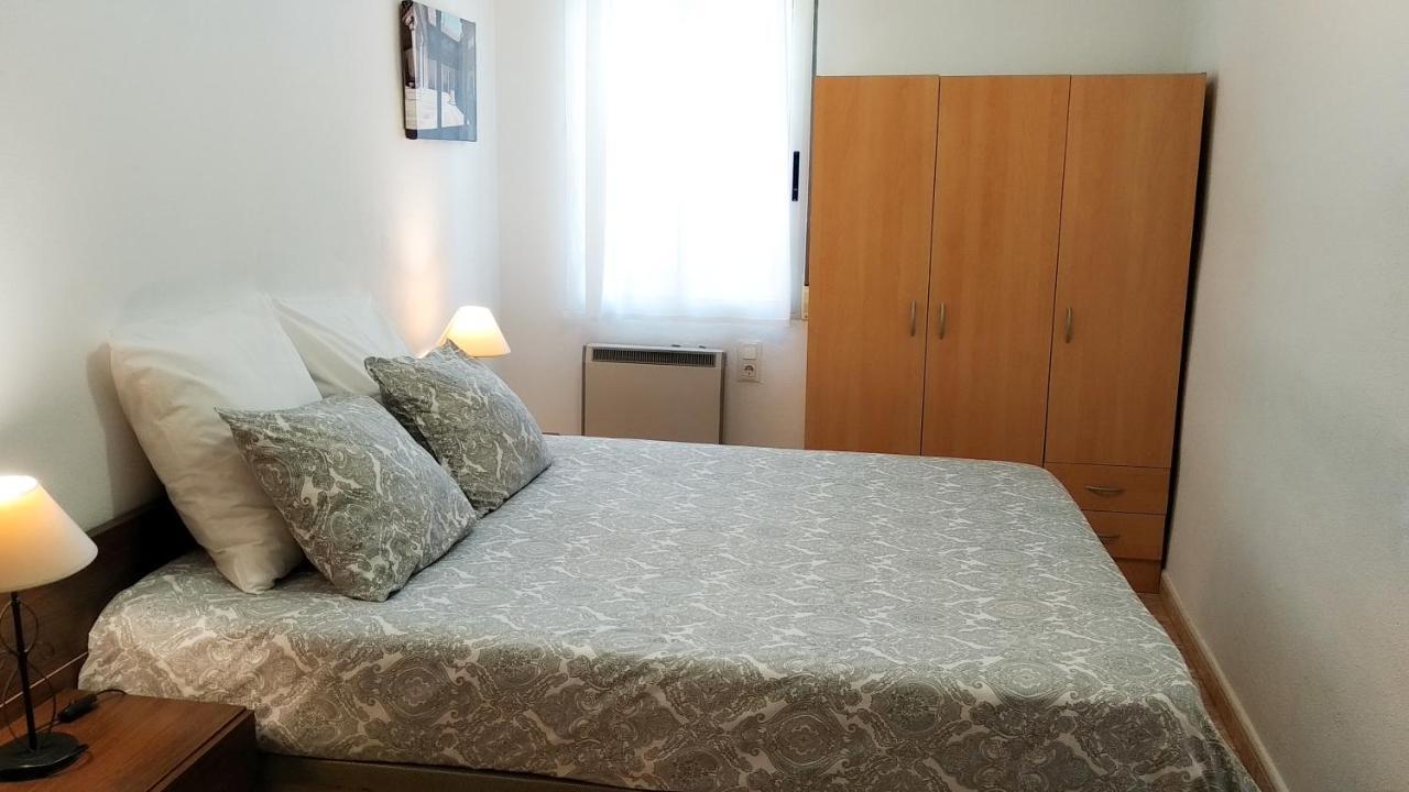 Apartamento En El Centro. Ac + Garaje. Apartamento *